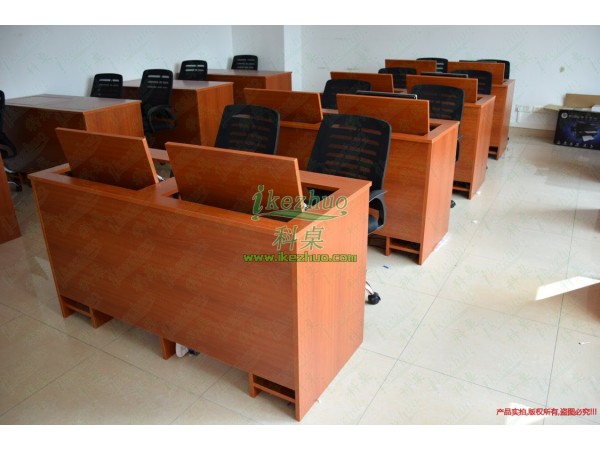 中国某行业监督管理委员会广东监管局